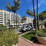 Cannes: Croisette Quartier Martinez - 90M²
